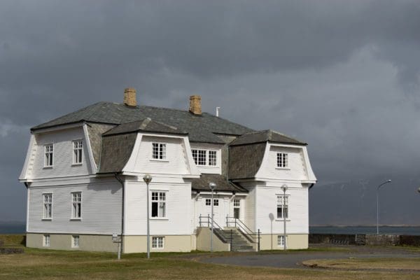 ReykjavikCityTour-icelandicfrenchies-6